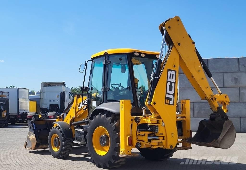 JCB 3CX Backhoe Loaders