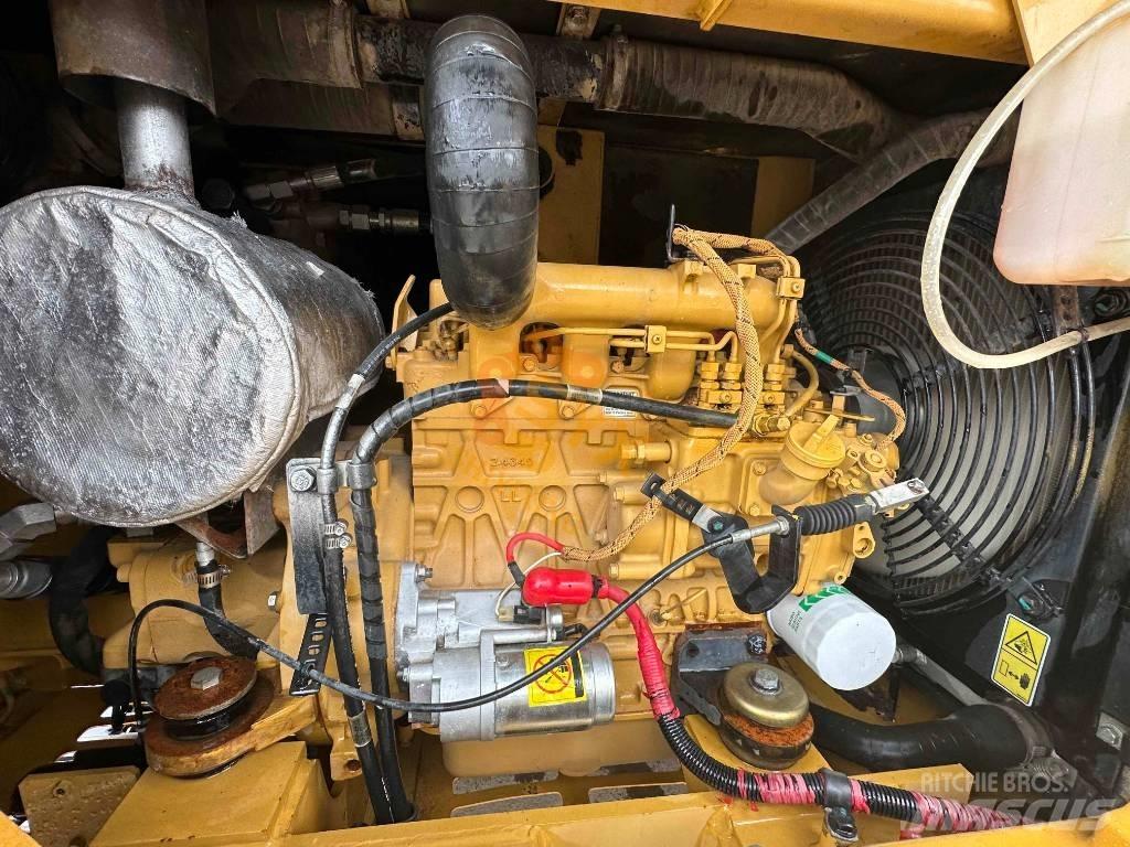 CAT 305.5E2 Mini Excavators <7t (Mini Diggers)