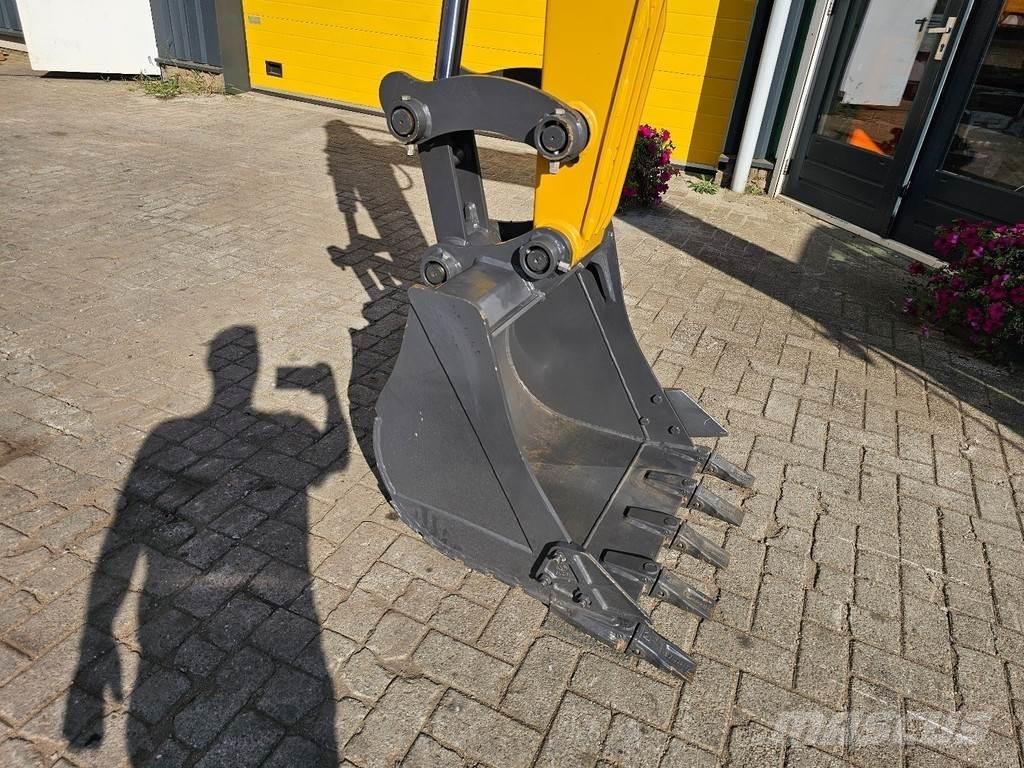XCMG XE60GA Mini Excavators <7t (Mini Diggers)