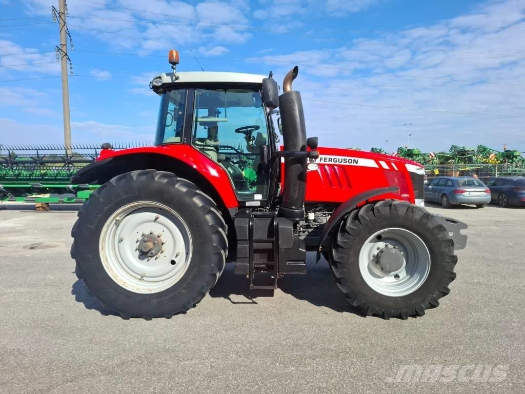 Massey Ferguson 7720 Tractors