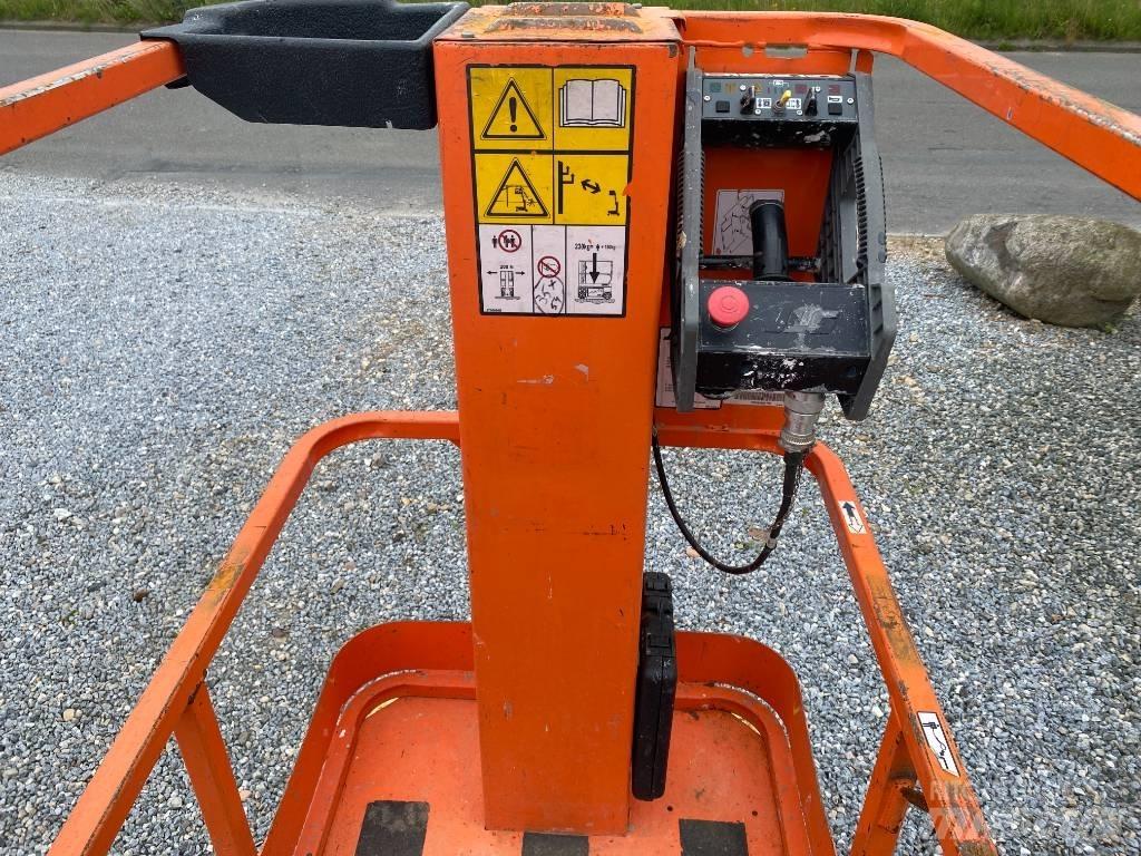 JLG 1230 ES Vertical mast lifts