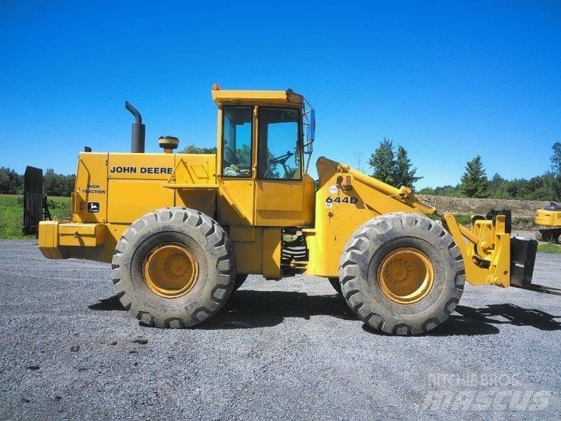 John Deere 644 D Wheel Loaders