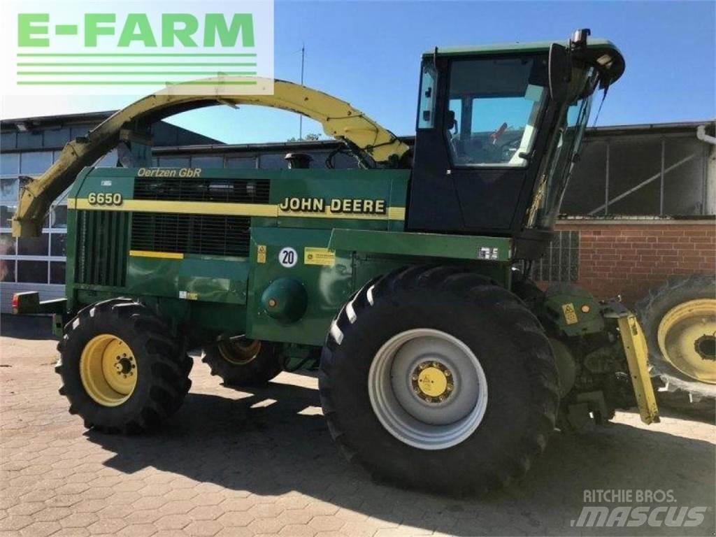 John Deere 6650 Foragers