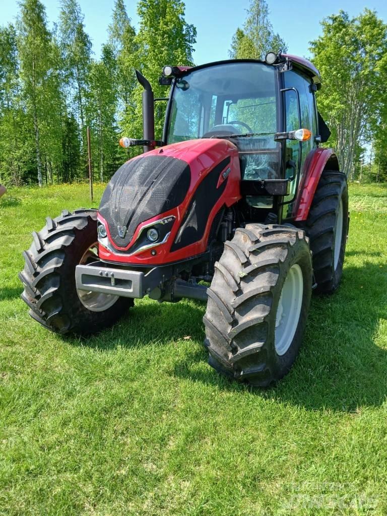 Valtra A 105 Tractors