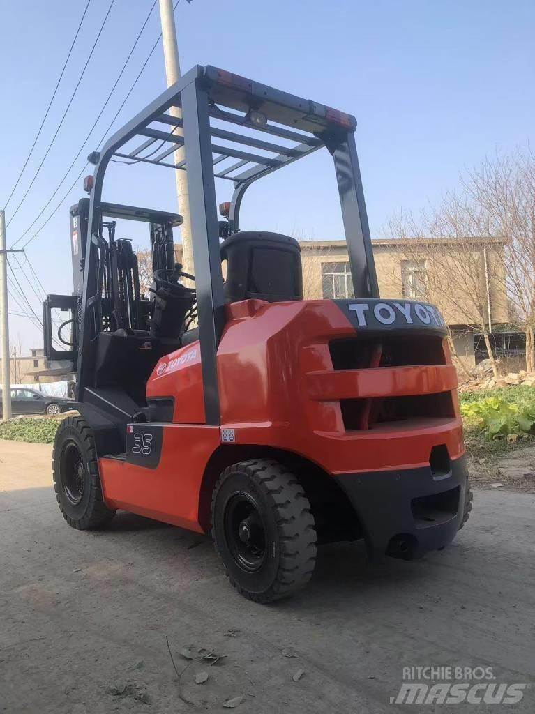 Toyota FD 35 Diesel Forklifts