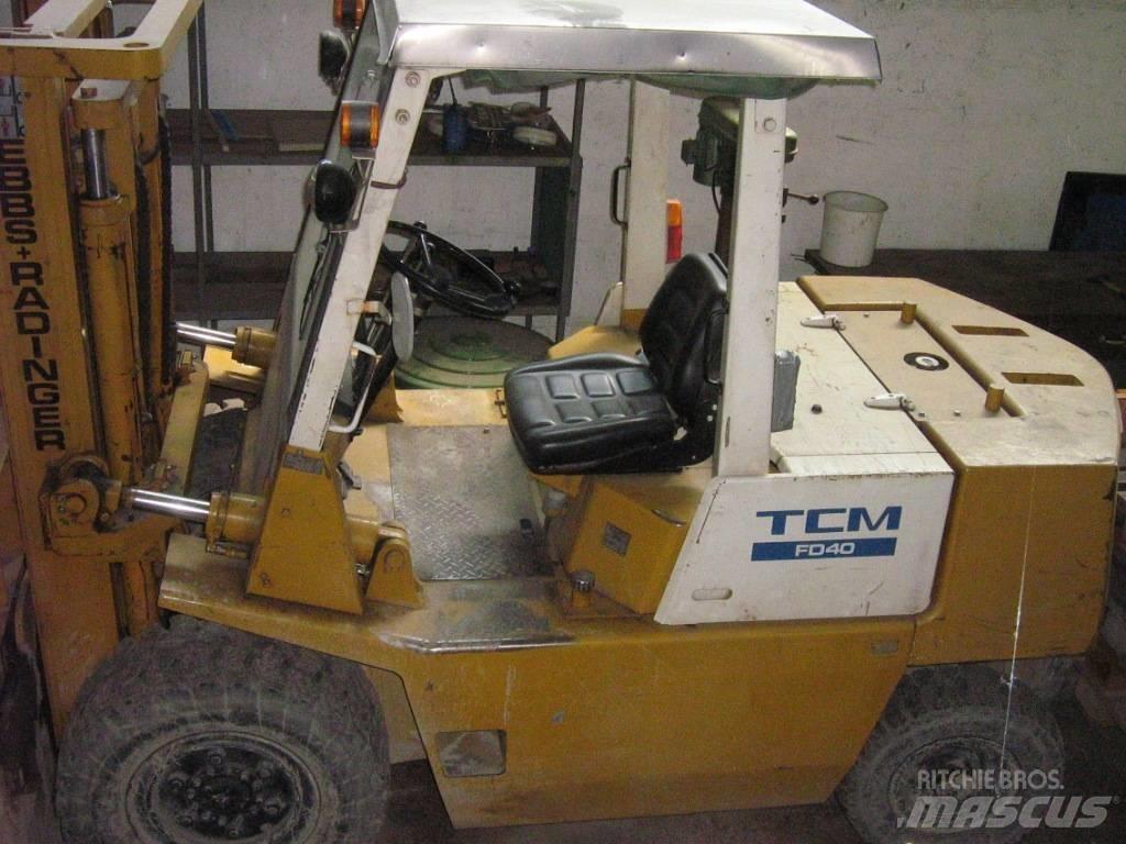 TCM FD40 Diesel Forklifts