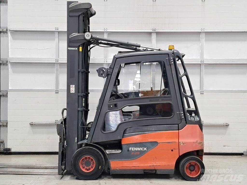 Linde E25-01 Electric Forklifts