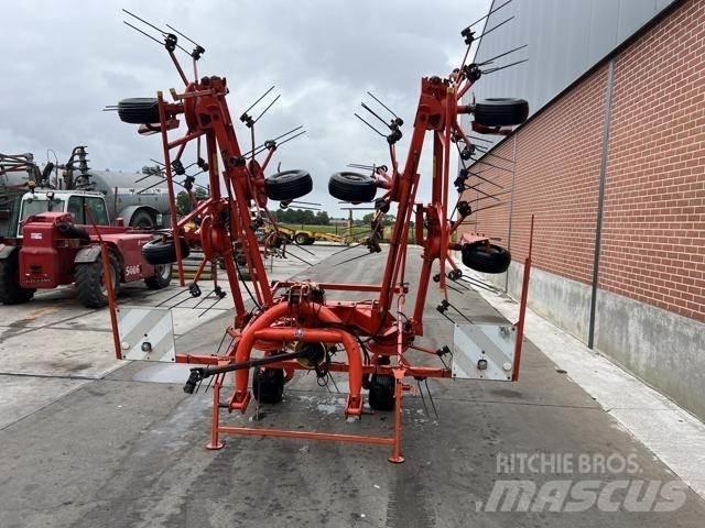 Kuhn GF8501 Rakes and tedders