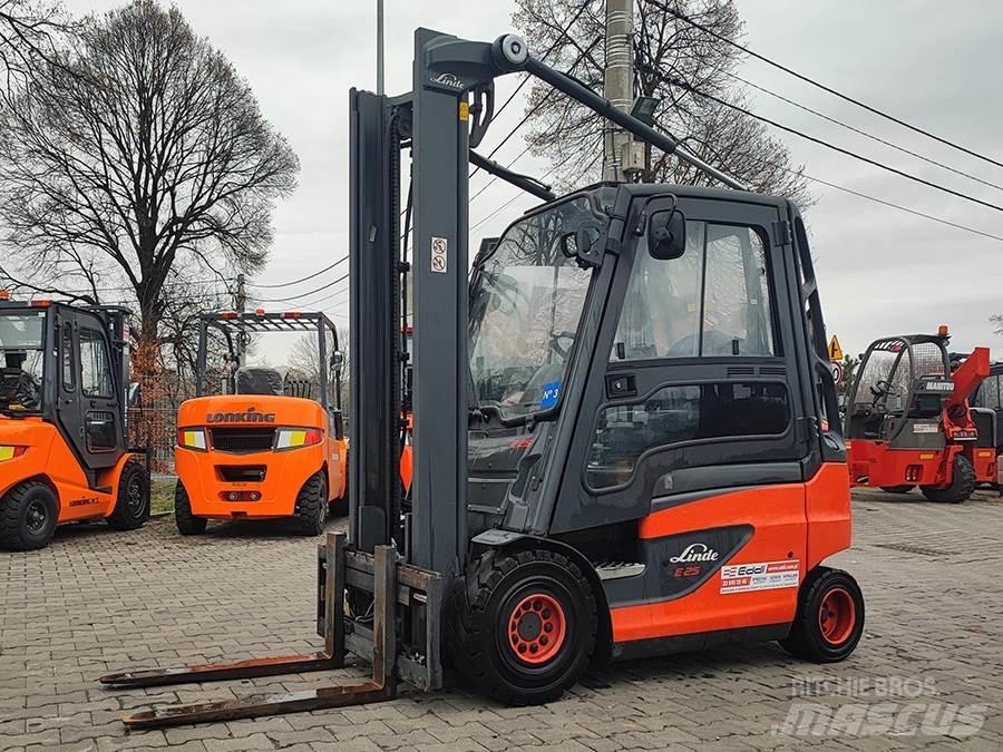 Linde E25-01 Electric Forklifts