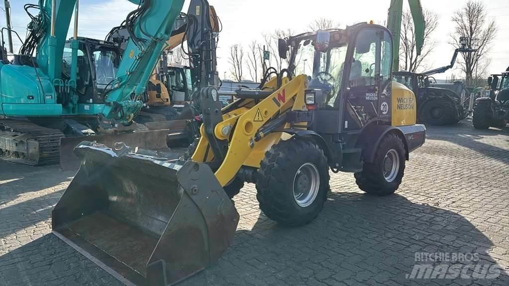 Wacker Neuson WL60 Wheel Loaders