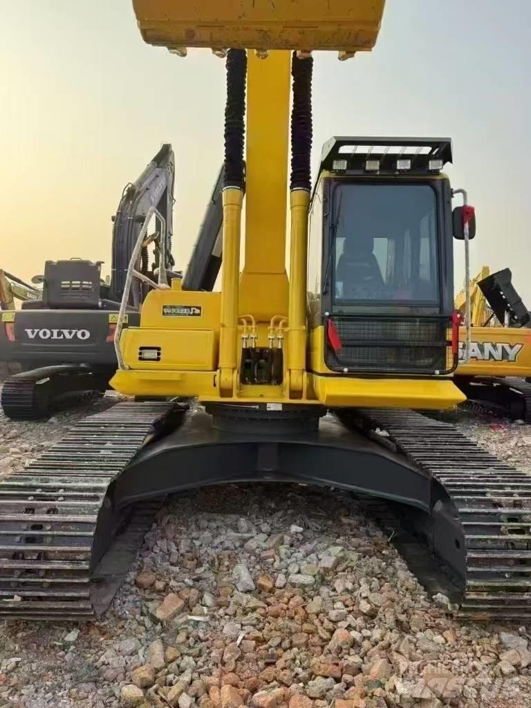 Komatsu PC 240 Crawler Excavators