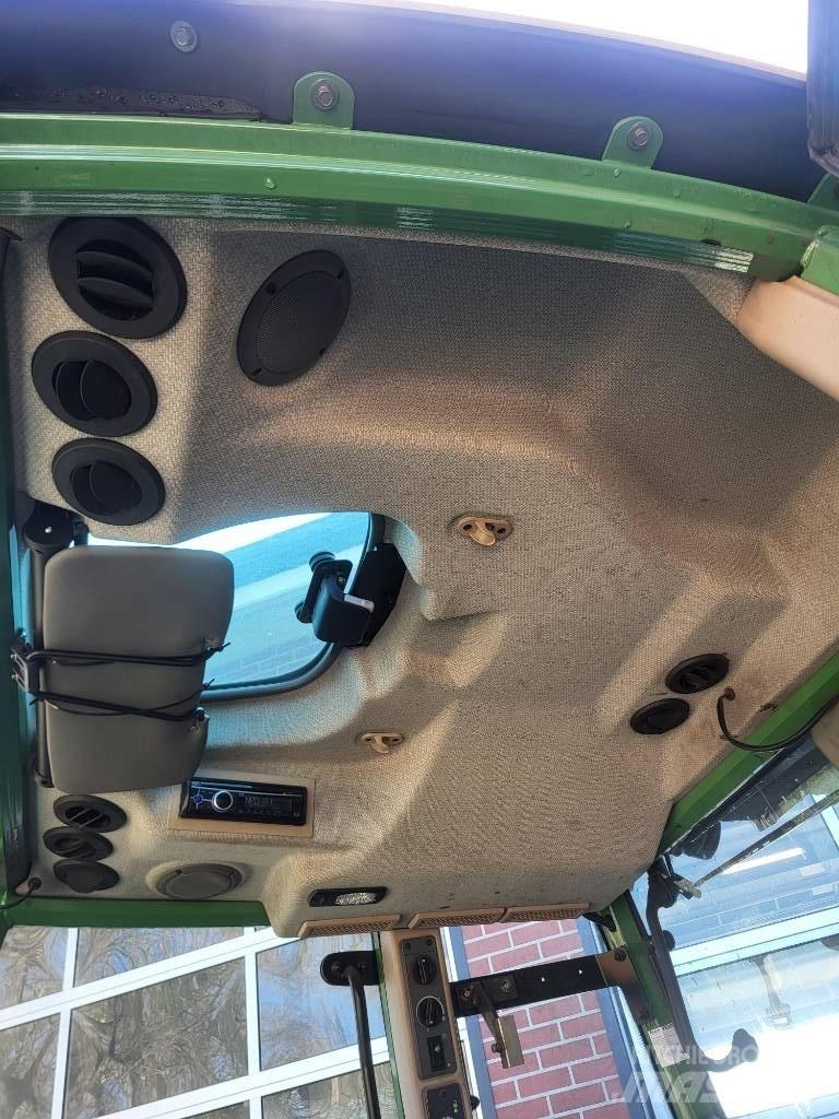 Fendt 211 Vario TMS Tractors