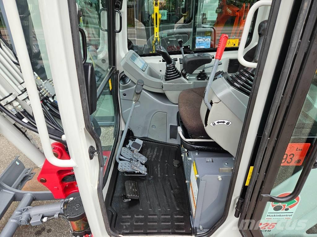 Takeuchi TB 225 Mini Excavators <7t (Mini Diggers)