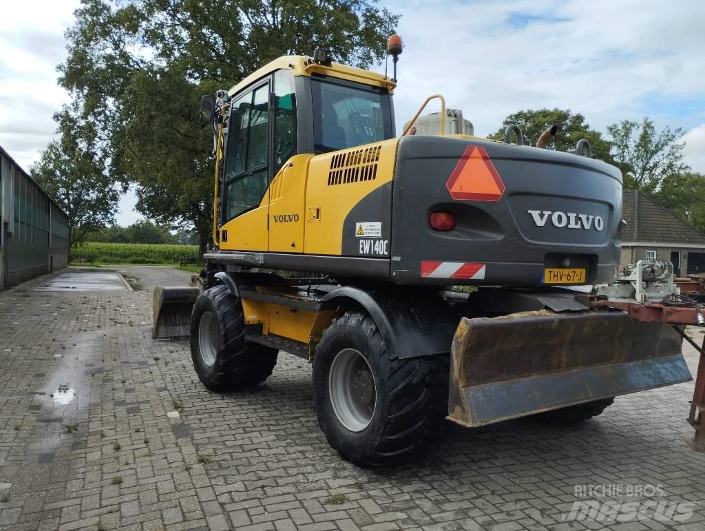 Volvo EW 140 C Wheeled Excavators