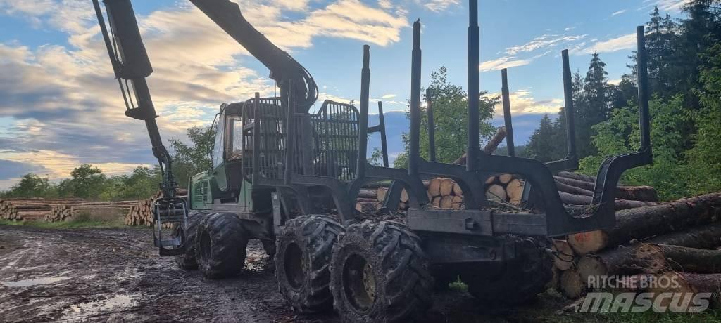 John Deere 1110 E Forwarders