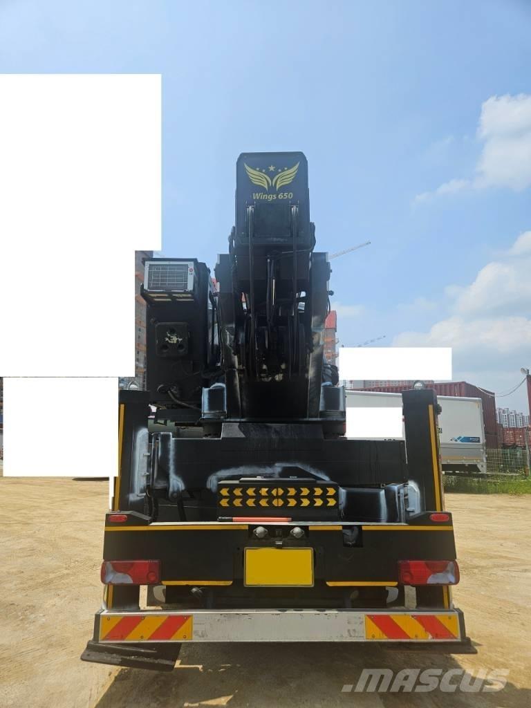  HANA 650 Truck Mounted Aerial Platforms