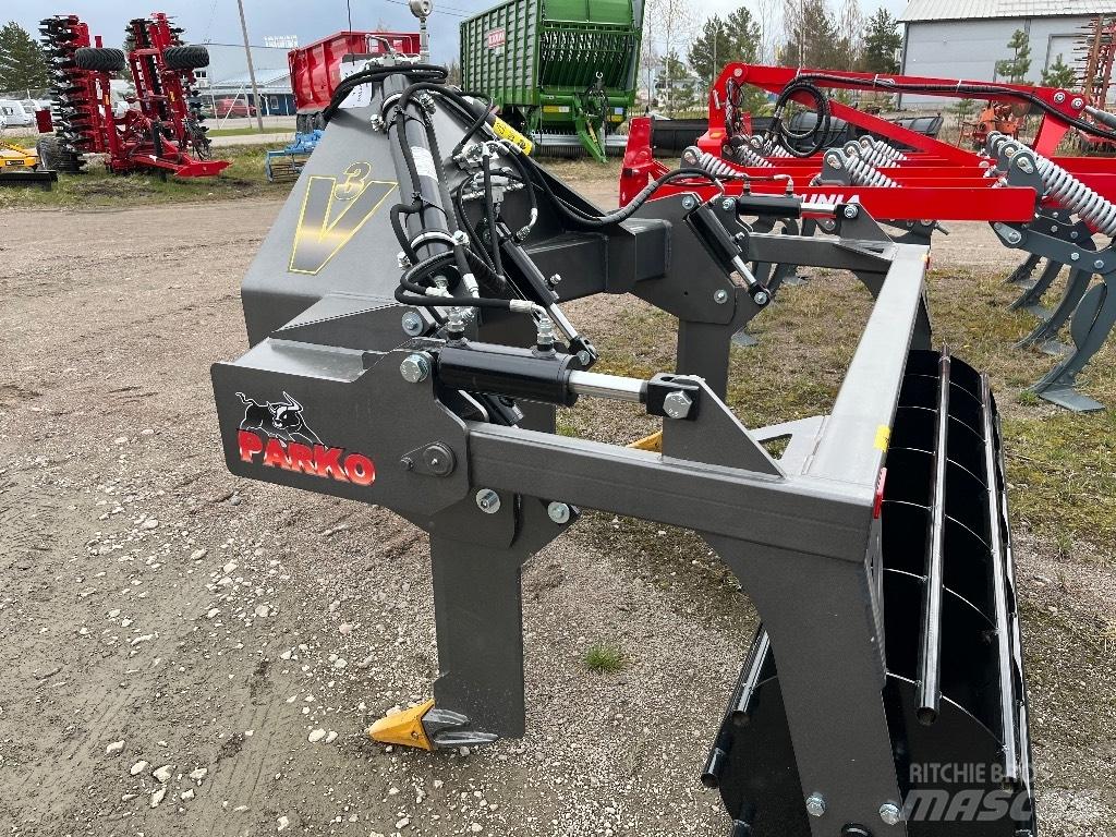 Parko V3 Chisel Plows