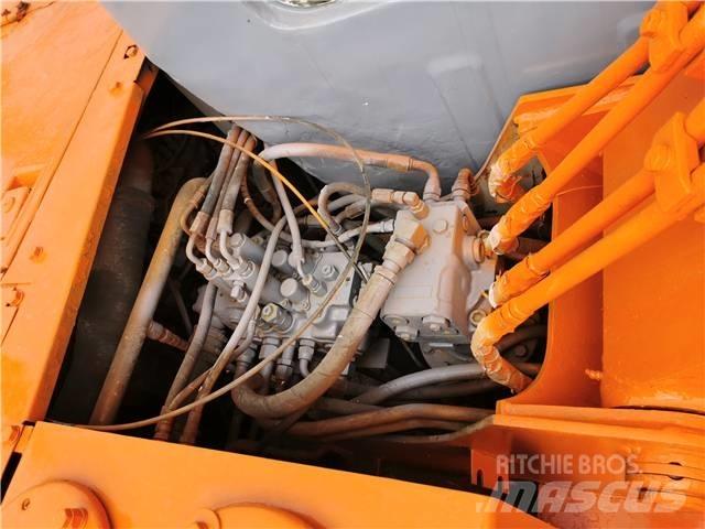 Hitachi EX60 Crawler Excavators
