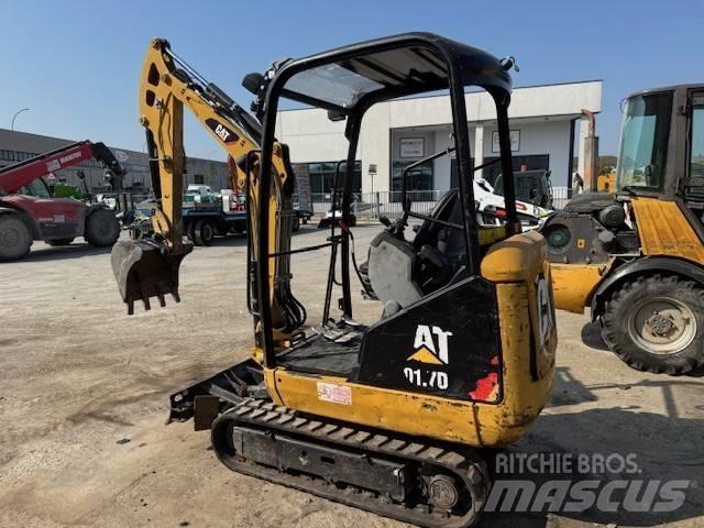 CAT 301.7 D Mini Excavators <7t (Mini Diggers)