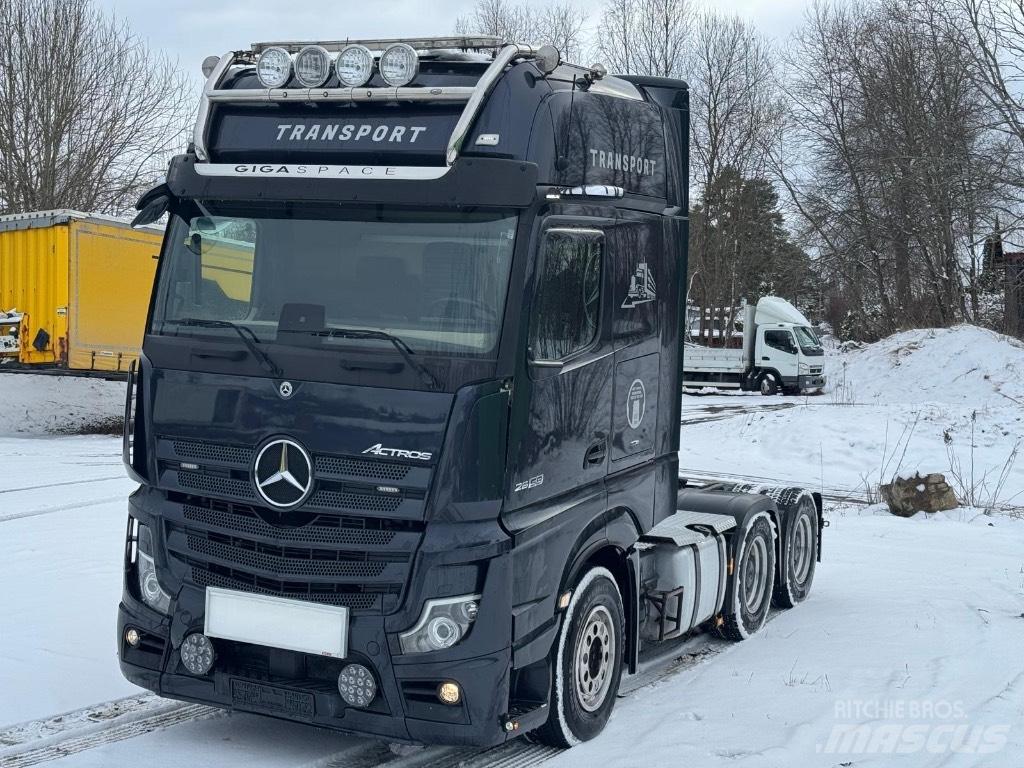Mercedes-Benz Actros Conventional Trucks / Tractor Trucks