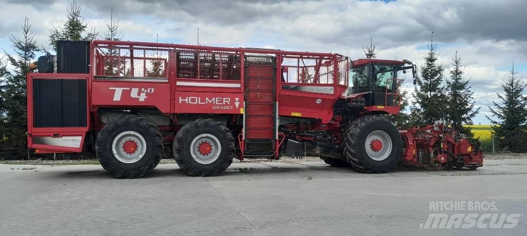 Holmer T4-40 Beet Harvesters