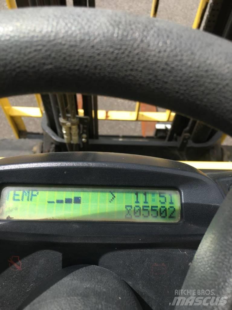 Hyster H2.5FT LPG trucks