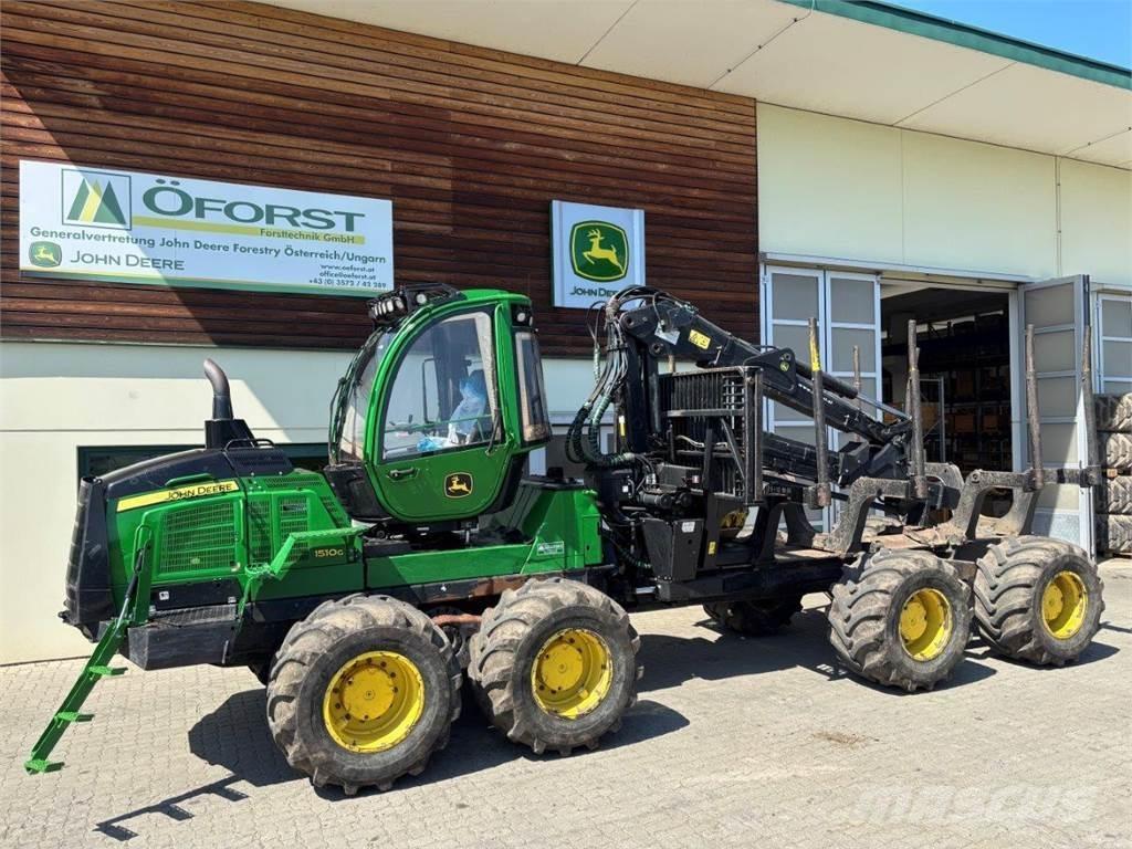 John Deere 1510 G Forwarders