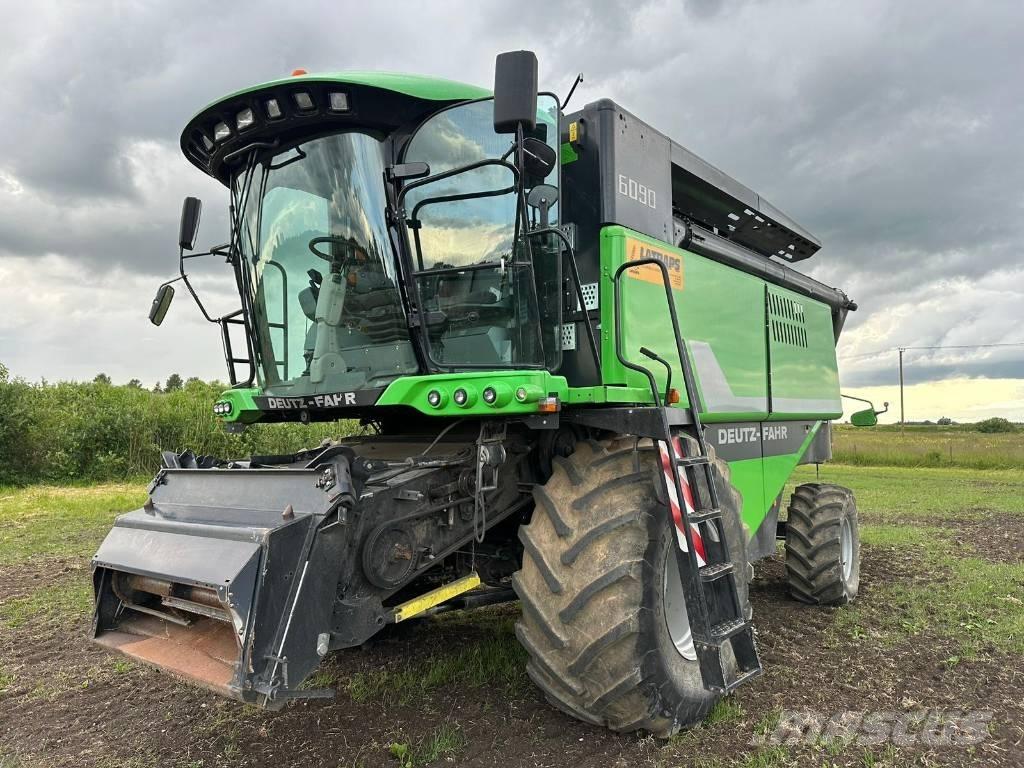 Deutz-Fahr 6090 HTS Combine Harvesters