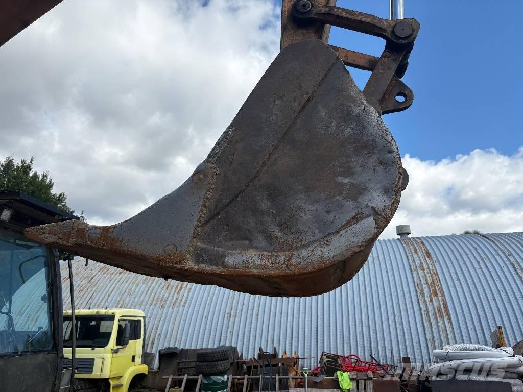 CASE CX 210 C Crawler Excavators
