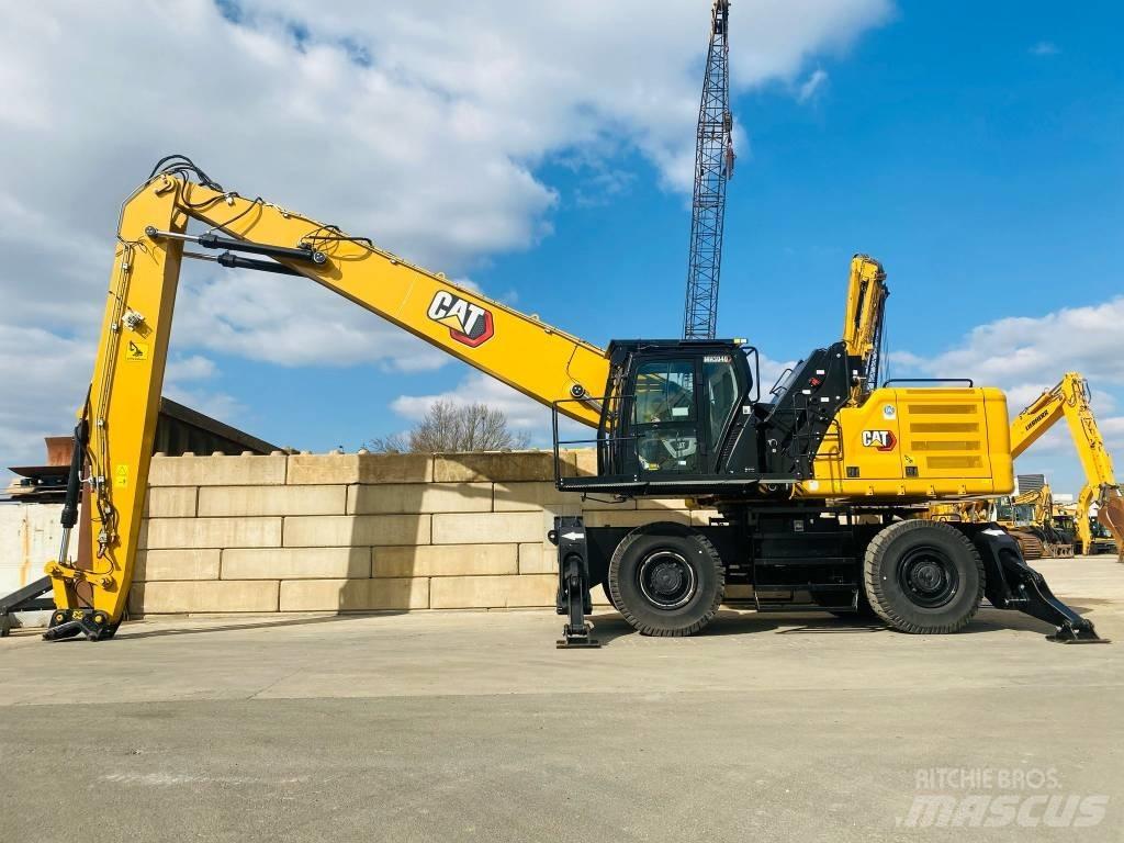 CAT mh3040 Waste / Industry Handlers