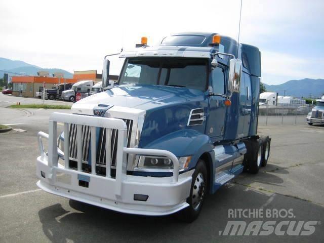 Western Star 5700 XE Conventional Trucks / Tractor Trucks