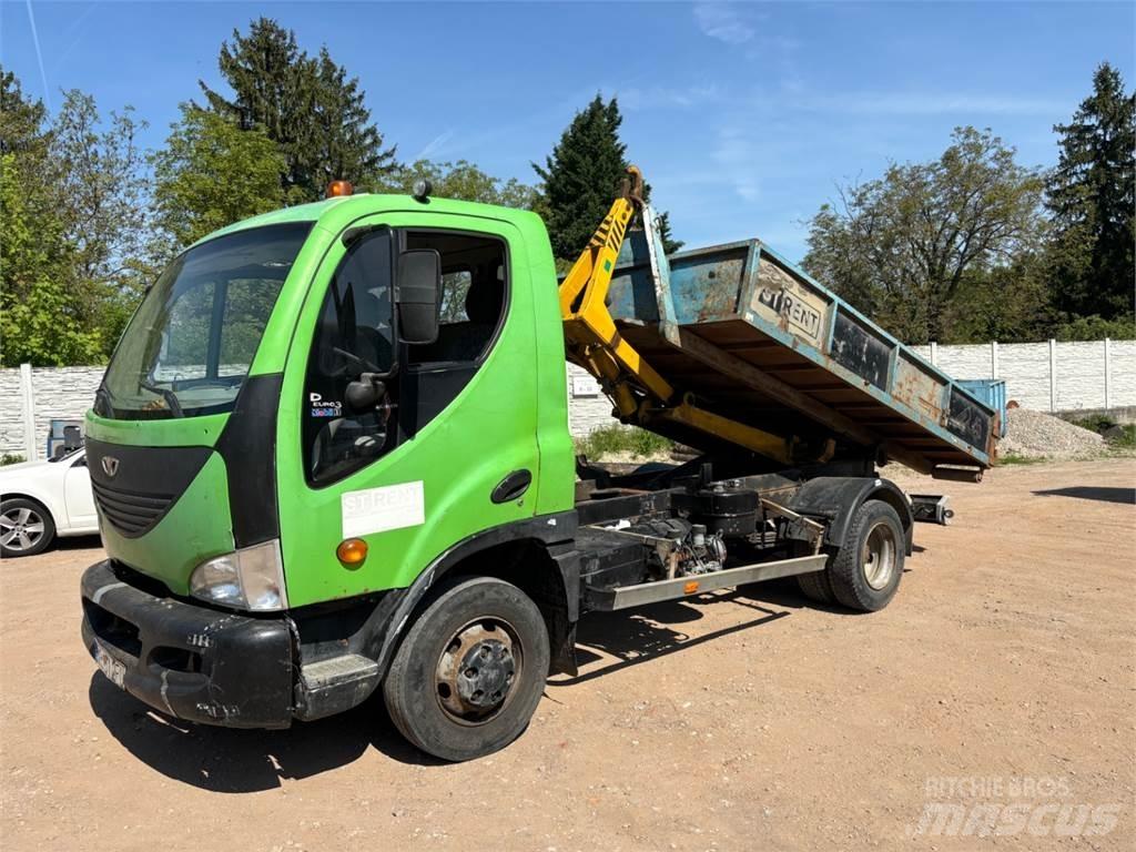 Avia D 90 - N Cab & Chassis Trucks