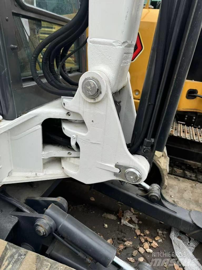 Bobcat 337 Mini Excavators <7t (Mini Diggers)