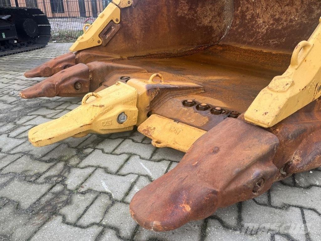 CAT 390 JC-linkage Crawler Excavators