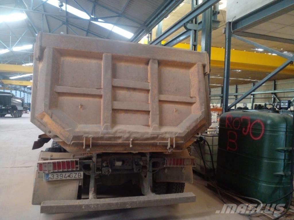 Renault Kerax 420 Dump Trucks