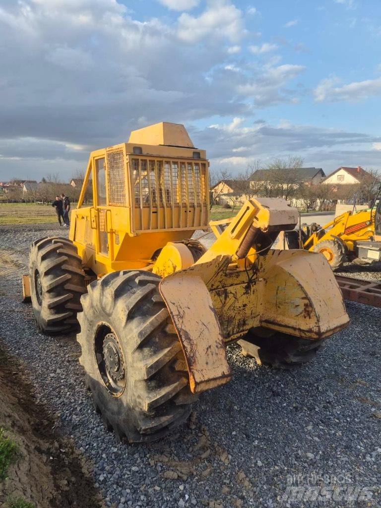 John Deere 667d Forestry Tractors