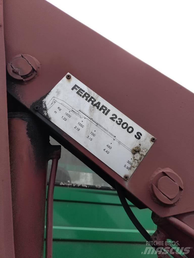 Ferrari 2300 nosturi Knuckleboom cranes