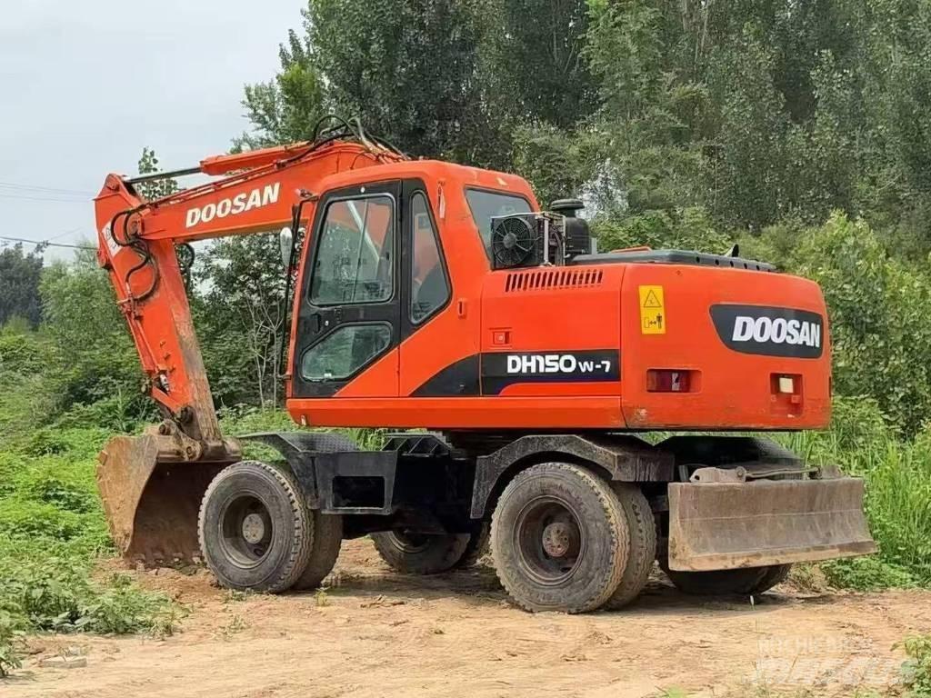 Doosan 150 W-7 Wheeled excavators
