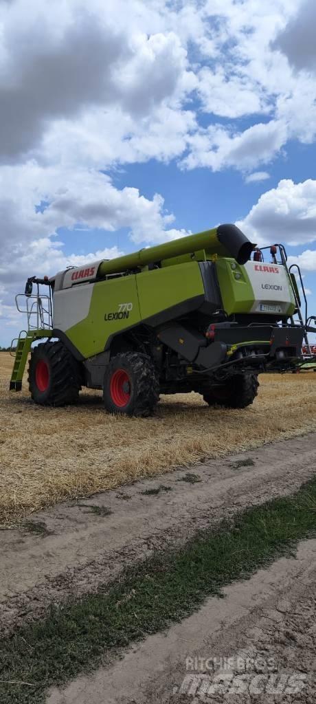CLAAS Lexion 770 Combine Harvesters
