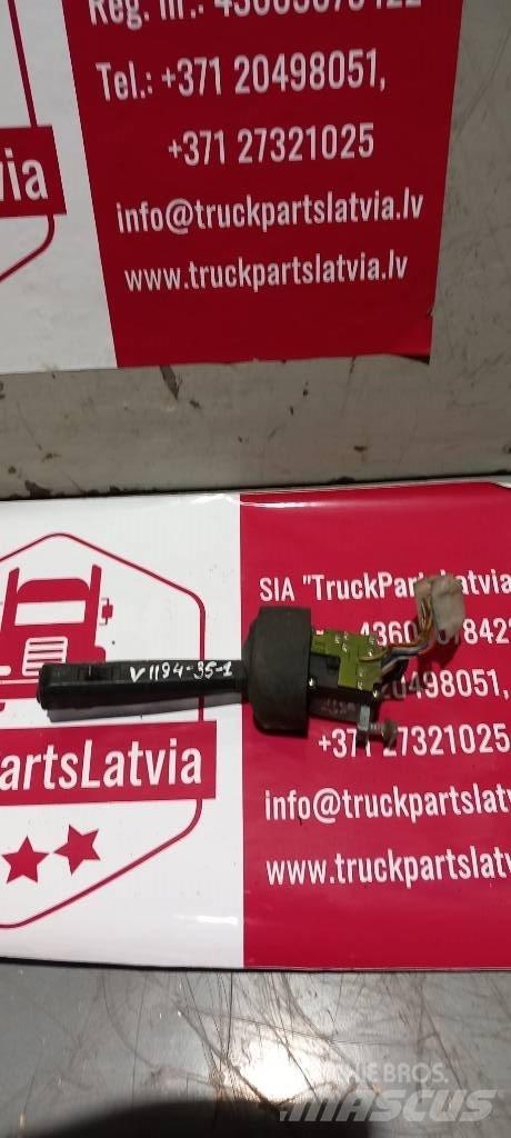 Volvo FH 12.   3172171 Cabins and interior