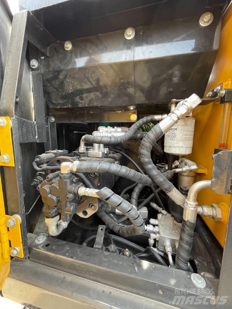 Volvo EC 140 Mini excavators  7t - 12t