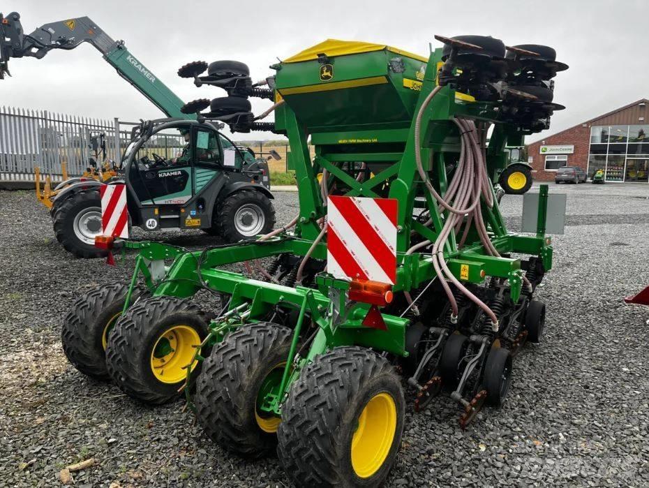 John Deere 750 A Farm Drills