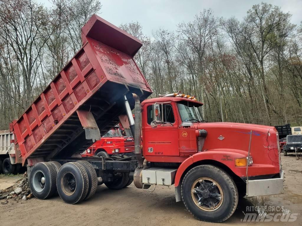 Diamond REO C120 Dump Trucks