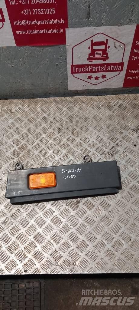 Scania 94 D.   1354593 Cabins and interior