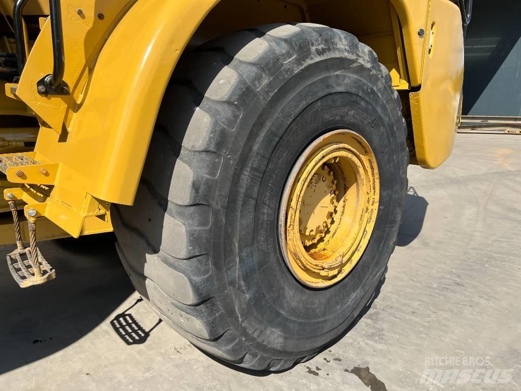 CAT 740 Water Truck Water Tankers