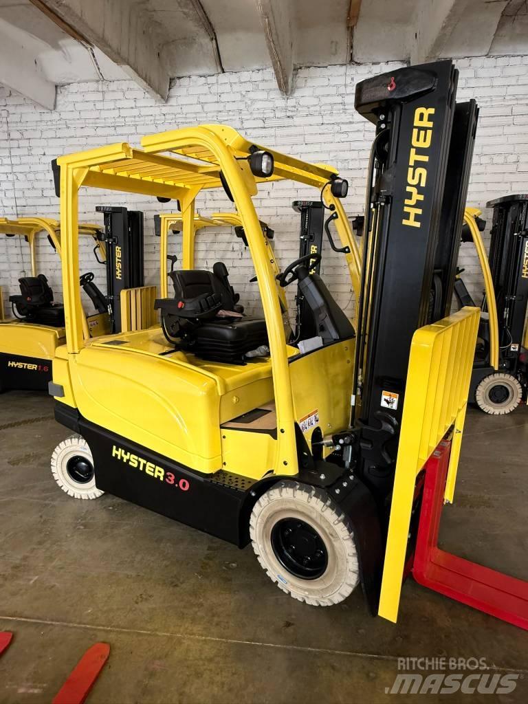 Hyster J3.0XN Electric Forklifts