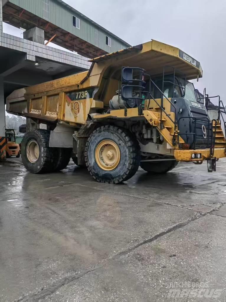 CAT 777E Articulated Dump Trucks (ADTs)
