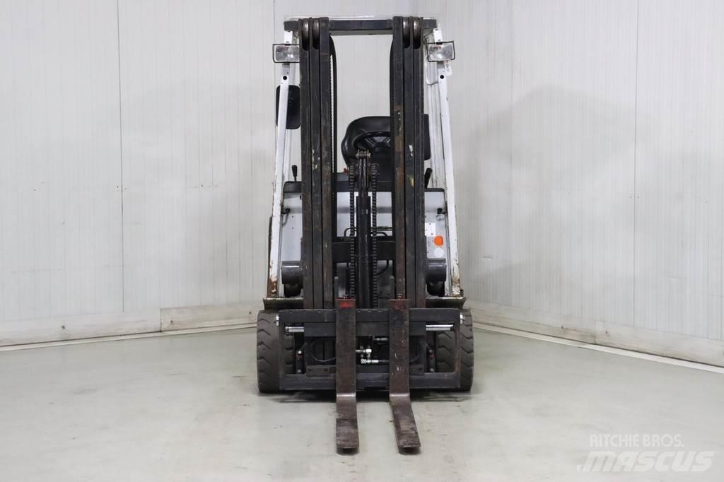 TCM FB20-E1 Electric Forklifts