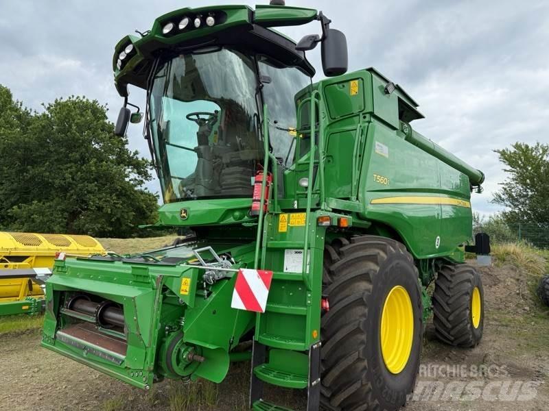 John Deere T560i Farm Equipment - Others