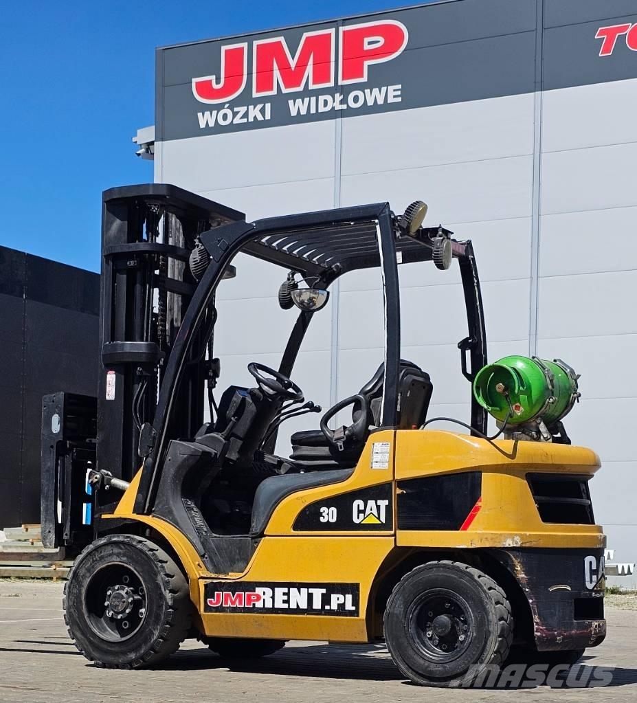 CAT GP 30 N LPG trucks